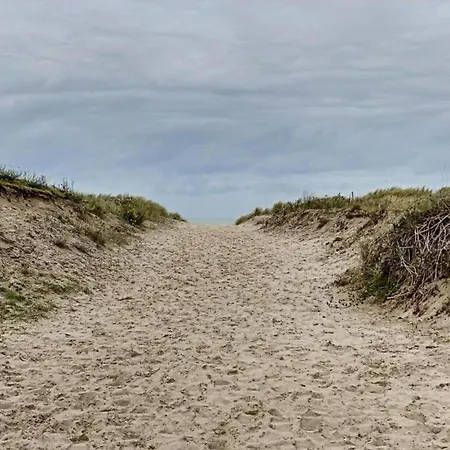 Apartment In With Sea View, Cleaning Included Oostduinkerke