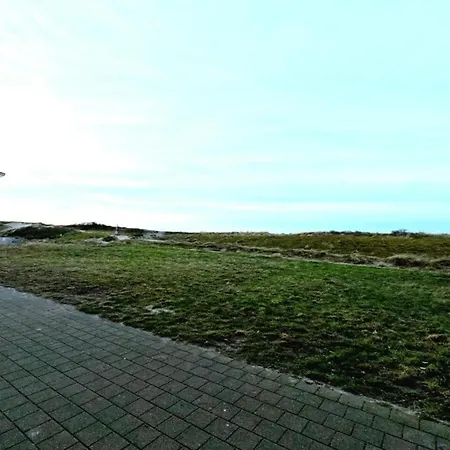 In With Sea View, Cleaning Included